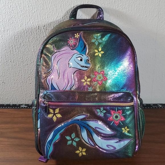 Disney‎ Store Raya and The Last Dragon Iridescent/Holographic Backpack - Picture 2 of 9